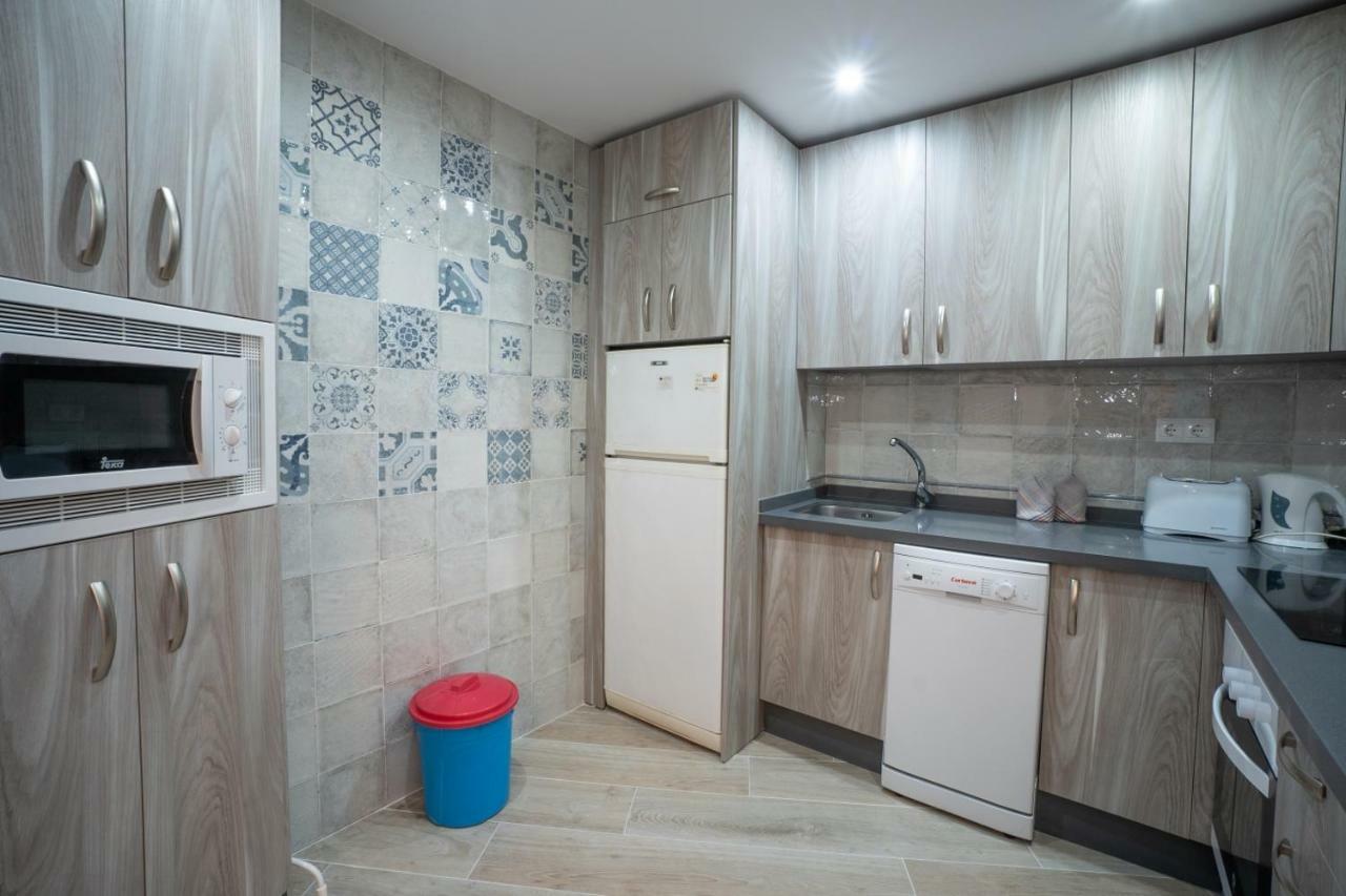 Palmeras 80 Menyber 네르하 외부 사진